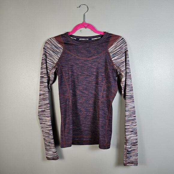 Abercrombie & Fitch Women’s Small Long Sleeve Top Workout Athletic Gorpcore - Picture 1 of 5